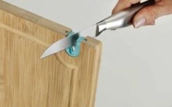 Wenko Cutting Board With Knife Sharpener 23 X 33 X 1.5 Cm 15 Wenko Cutting Board With Knife Sharpener 23 X 33 X 1.5 Cm -Fritz Berger 495738 3511513