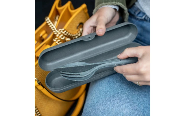 Koziol Cutlery Case KLIKK ETUI Nature Leaf Green 4 Koziol Cutlery Case KLIKK ETUI Nature Leaf Green - Image 2