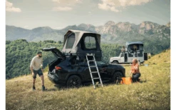 Dometic TRT 140 Air Inflatable Roof Tent Including Pump